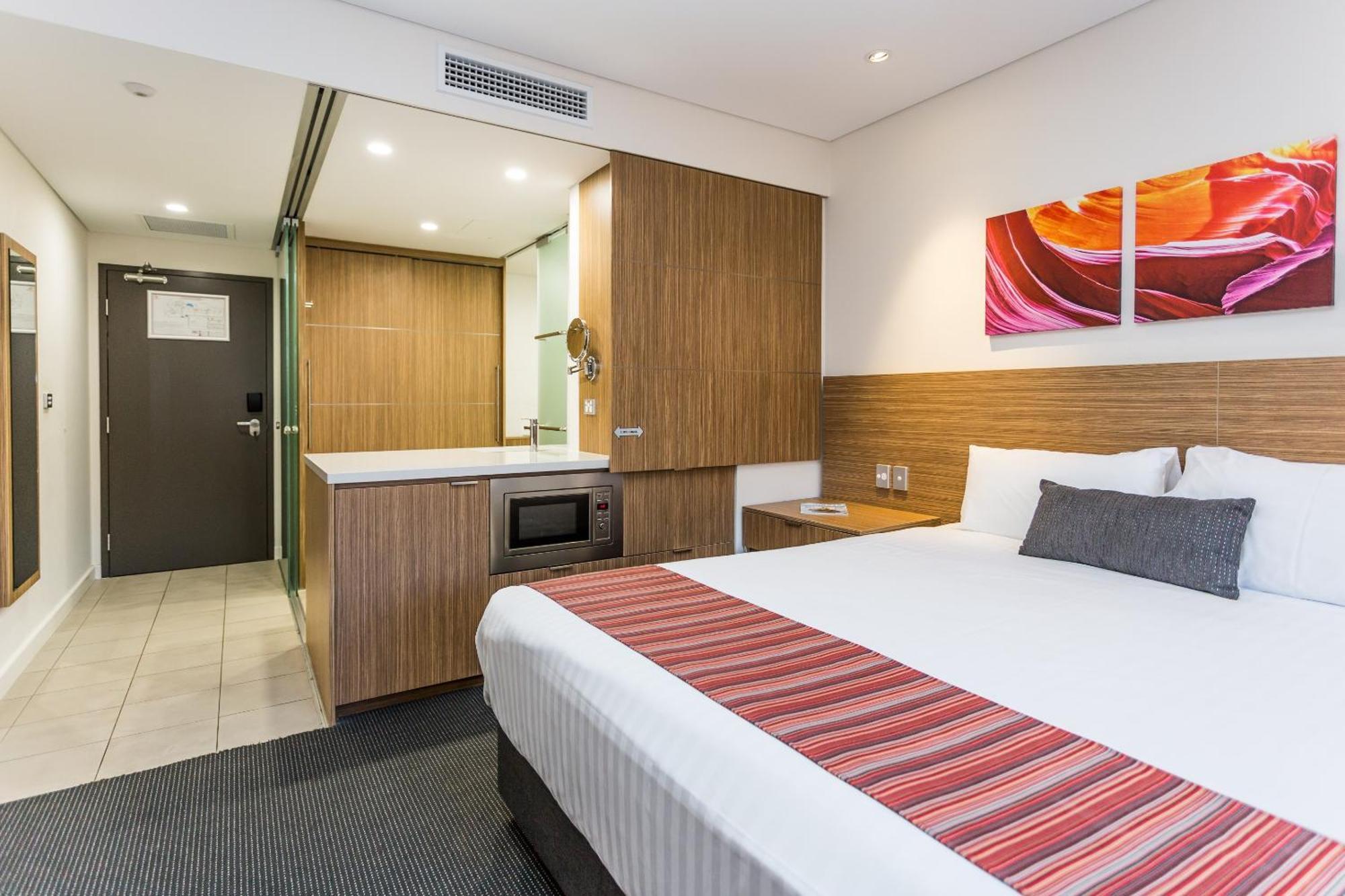 Country Comfort Perth Extérieur photo
