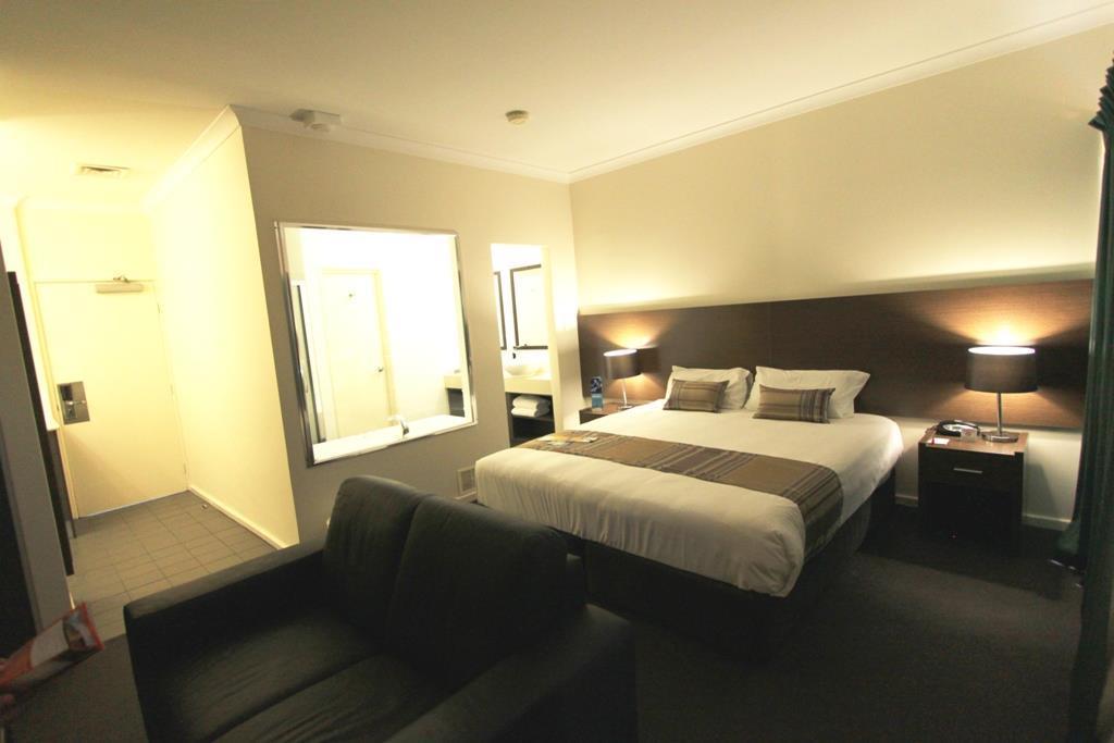 Country Comfort Perth Extérieur photo